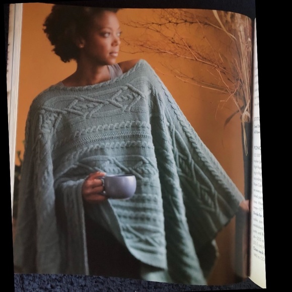 INTERWEAVE KNITS x 2 Books/ SCARF STYLE & WRAP STYLE knitting patterns - Picture 7 of 8